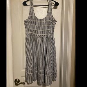 Old Navy Grey Striped Dress